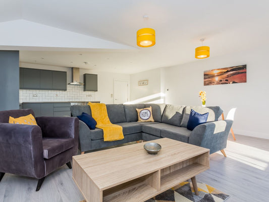 Infrared Heating Explained: Fabric Temperature, Smart Control & the Truth About “Infrared Shadows” - iHelios Living Reinvented